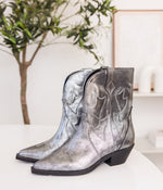Jersey Metallic Boot in Silver Naughty Monkey