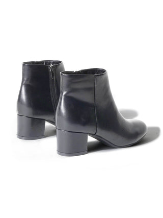 Jody | Black