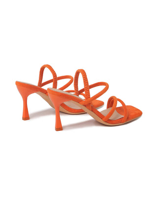 Julie | Orange