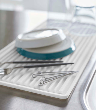 Roll-Up Dish Drying Mat - Silicone - By Baano