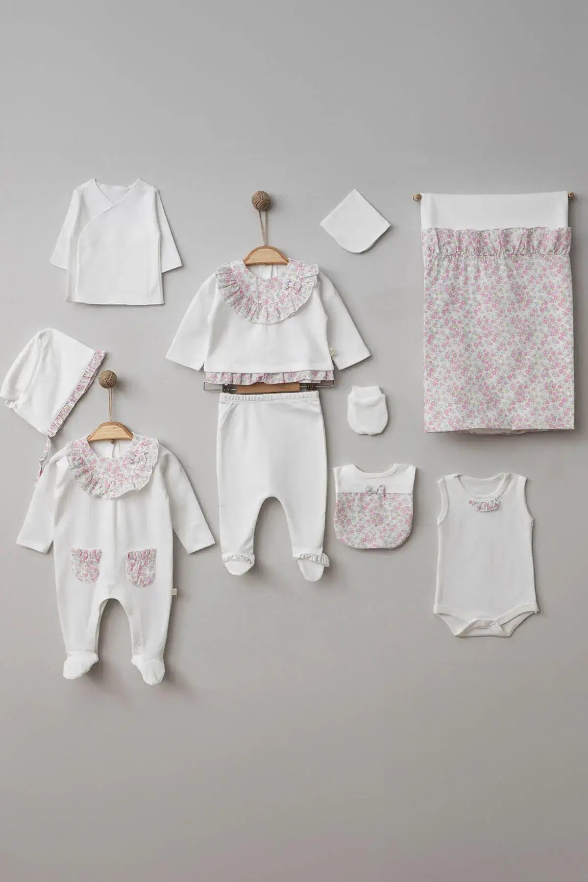 Kristen White Newborn Coming Home Set - By Baano
