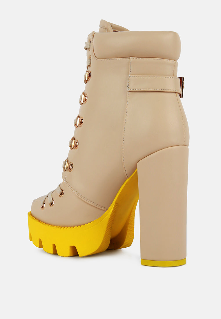 Larch Cushion Collared Biker Boots