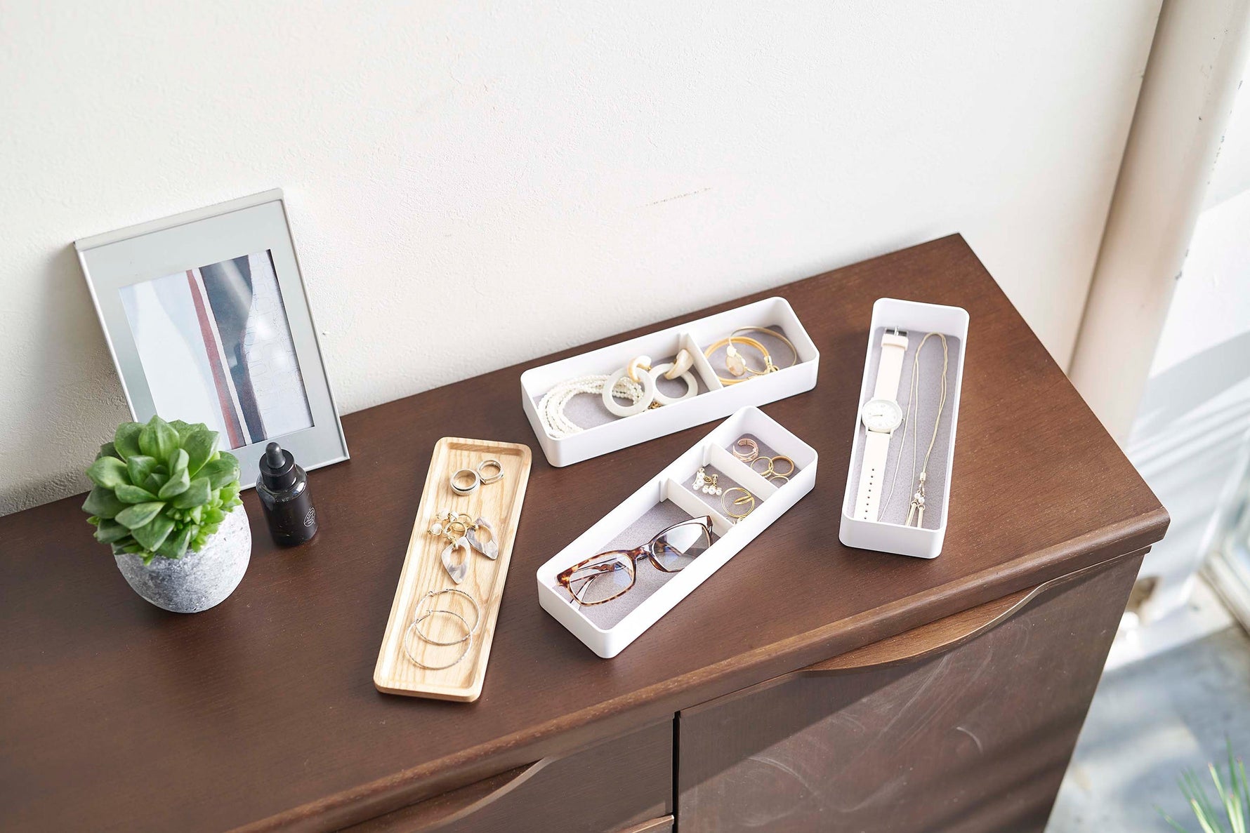 Stacking Accessories Case - By Baano