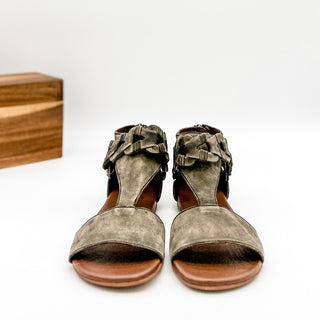 Loop D Loop Sandals in Black Naughty Monkey