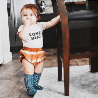 Love Bug Organic Cotton Baby Bodysuit Short Sleeve