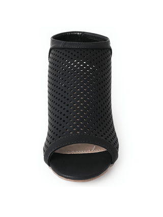 Maddie | Black