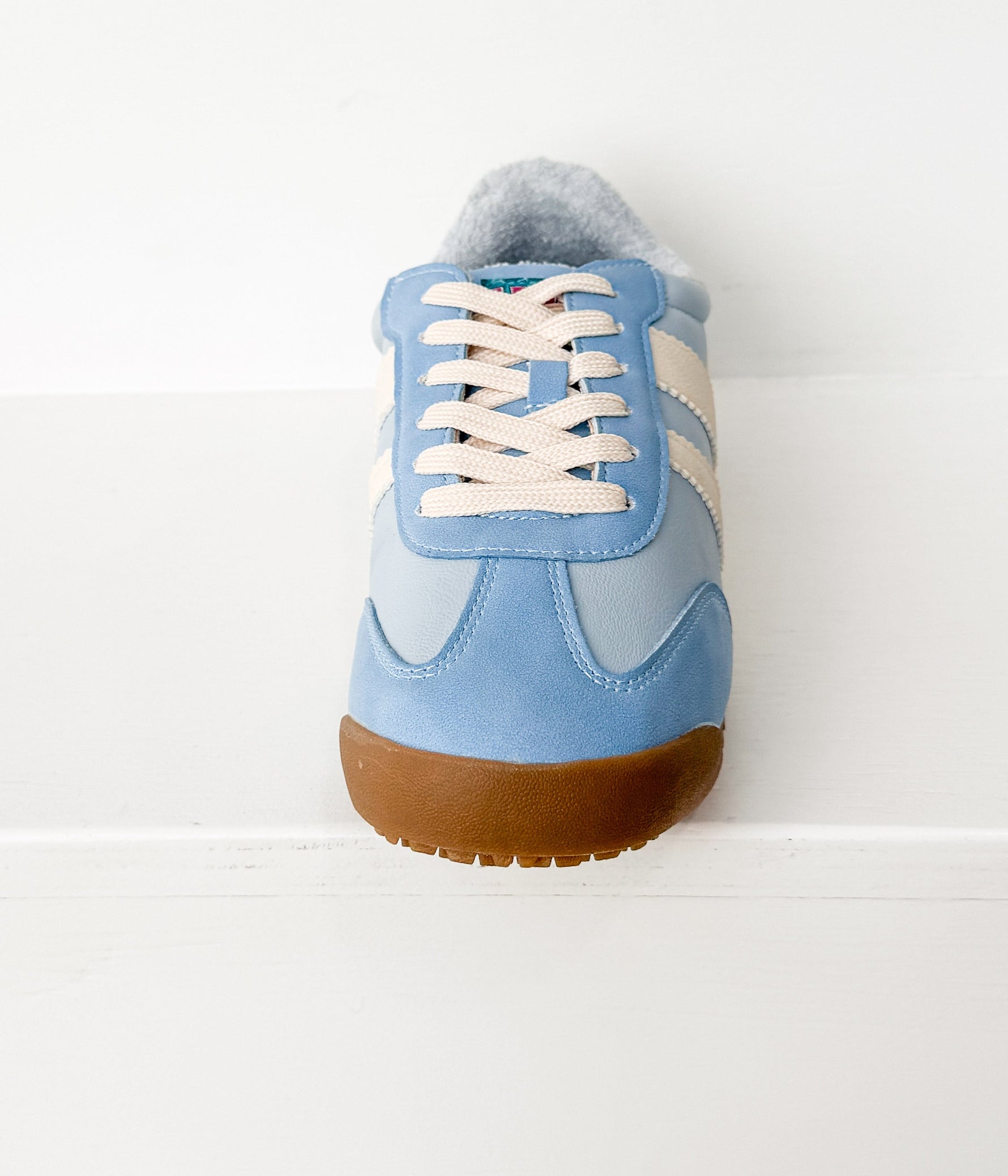 Madrid Sneaker in Light Blue