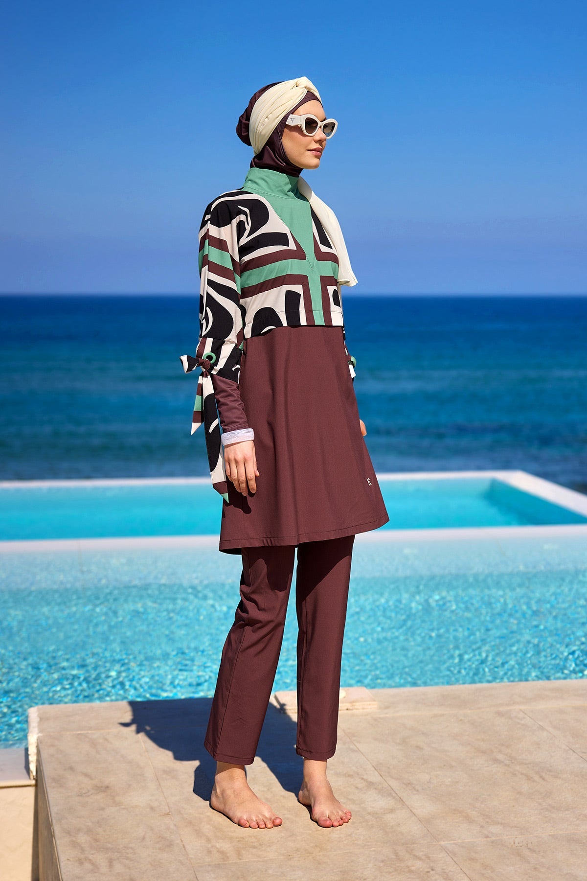 Elegant Black Burkini – Full Coverage Islamic Swimwear Set M2519 - By Baano