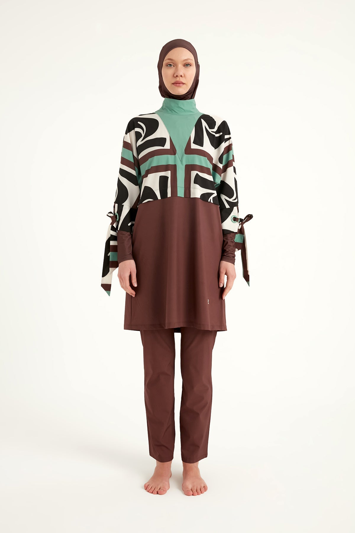 Elegant Black Burkini – Full Coverage Islamic Swimwear Set M2519 - By Baano