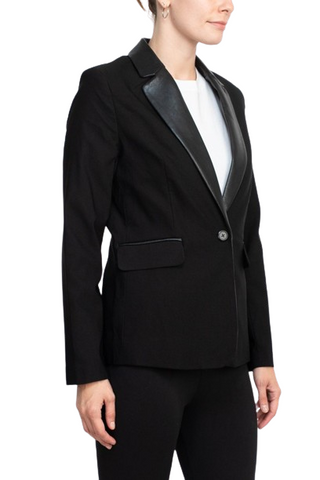 Zac & Rachel notched collar long sleeve one button closure stretch crepe blazer - By Baano