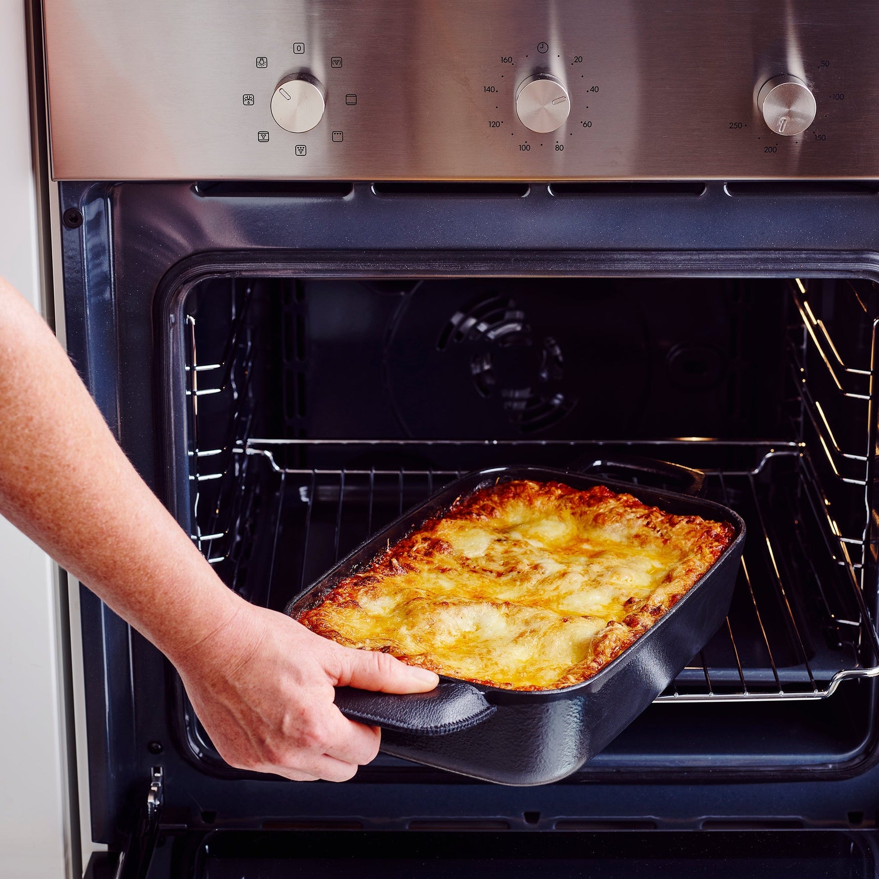 Nori Roasting Pan — 12x8”