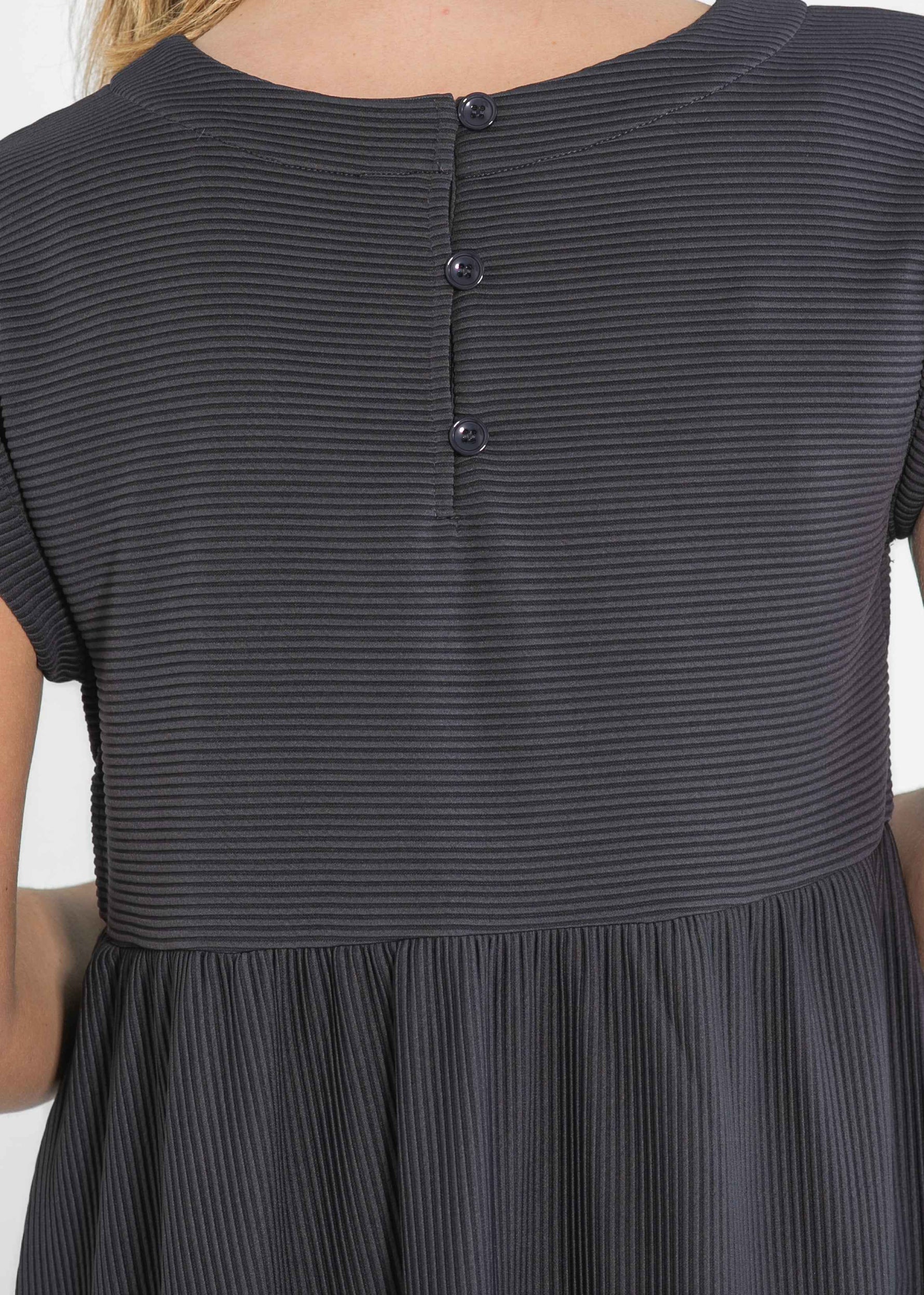 Olivia A-line Solid Midi Dress - Glamourous Grace