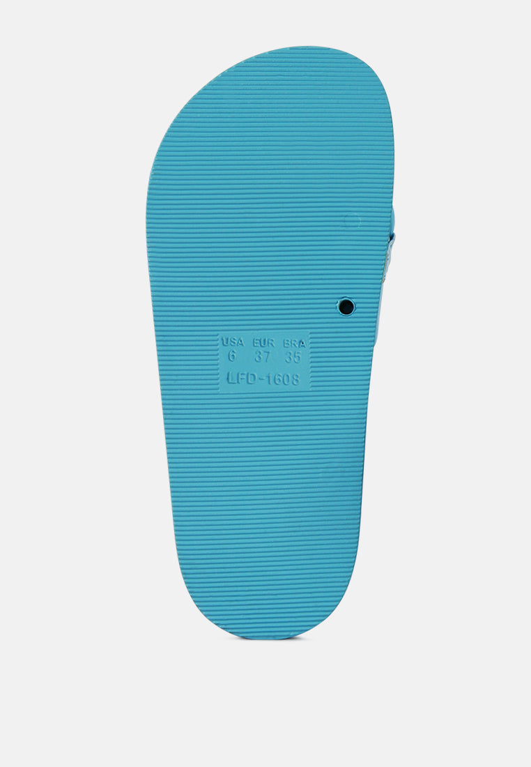 Riverside Lounge Slides