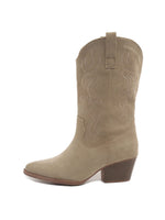 Roundup | Khaki J.Adams