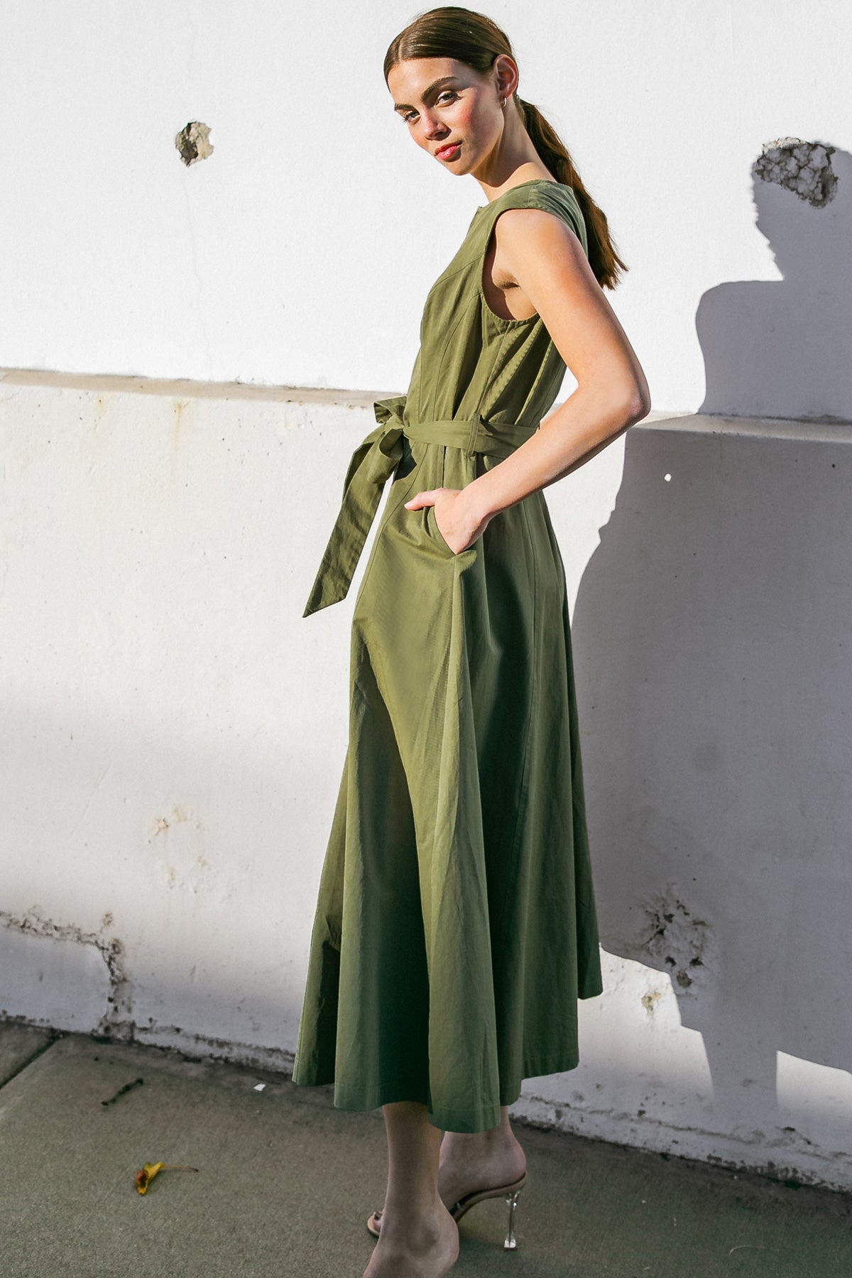 DELICATE DREAMS WOVEN MIDI DRESS - By Baano