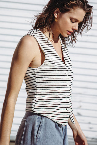 PRETTY ON POINT KNIT VEST - By Baano