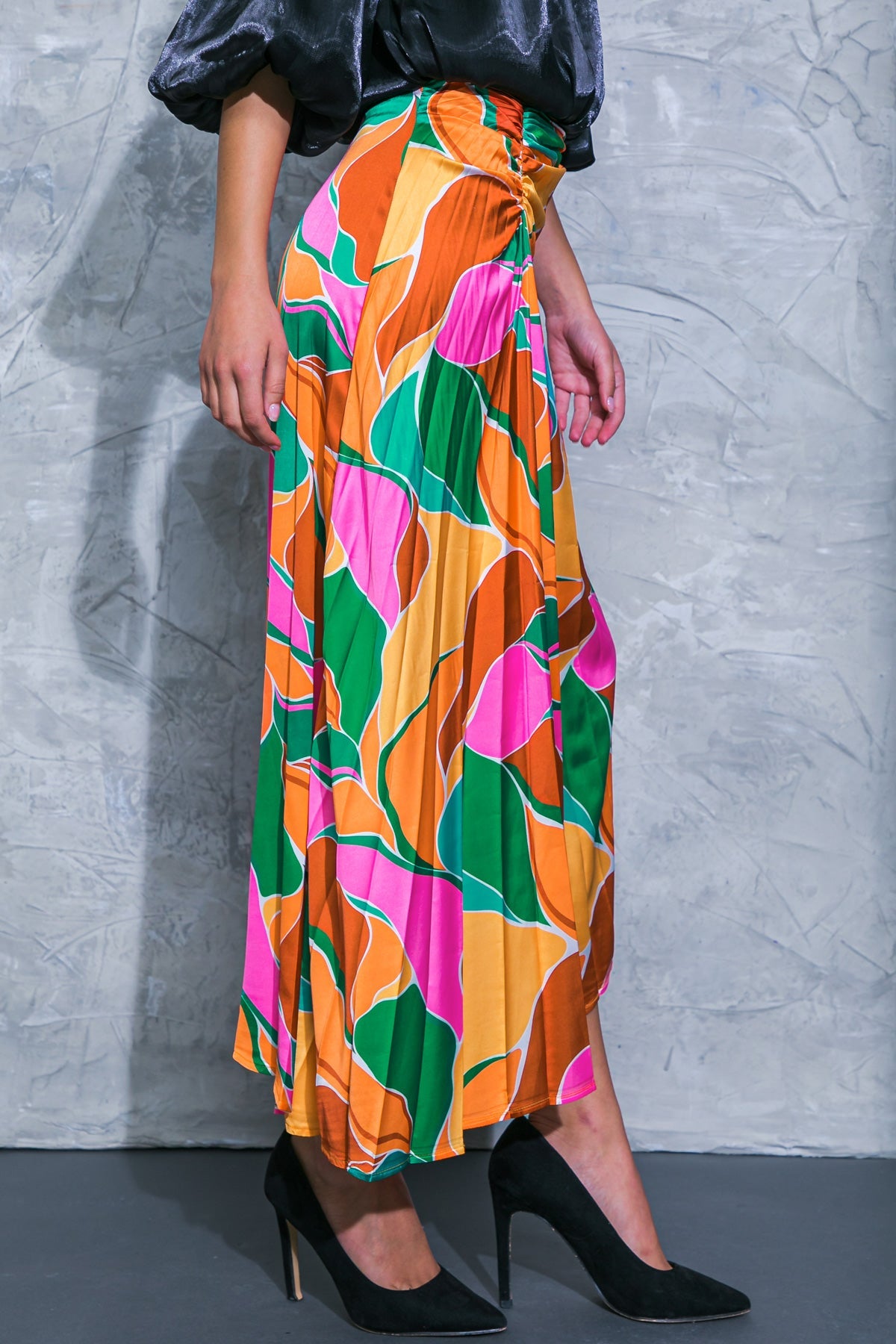 GRACEFUL IMPRESSION WOVEN MIDI SKIRT - By Baano