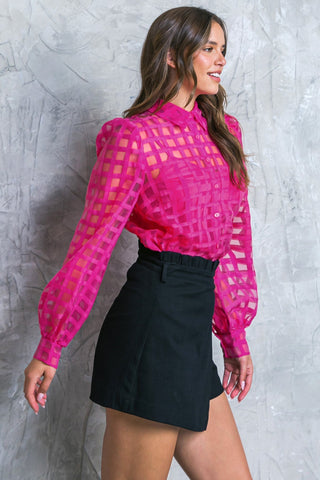 FLUTTERING ON WOVEN TOP - By Baano