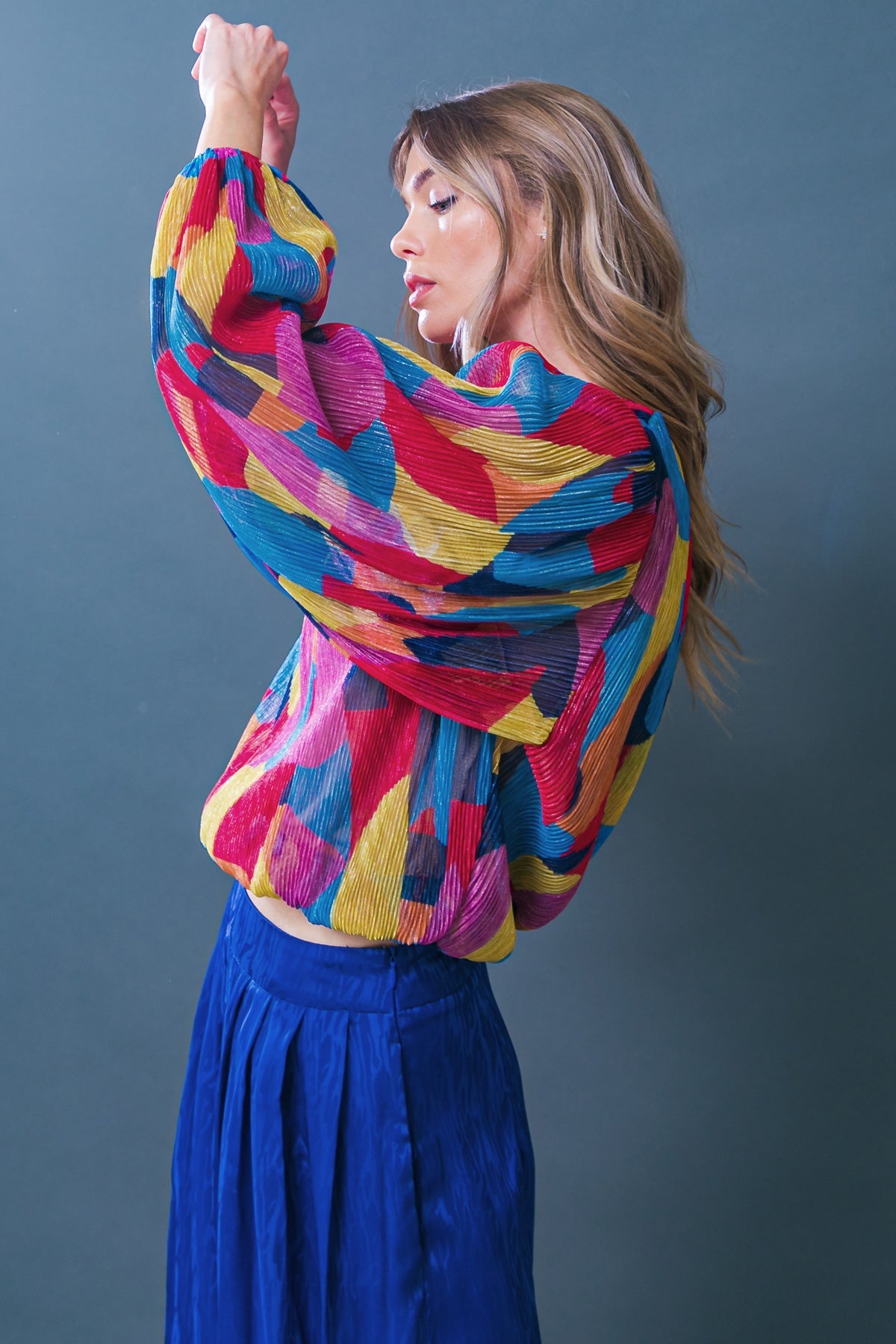 FEELING DELIGHTFUL WOVEN TOP - By Baano