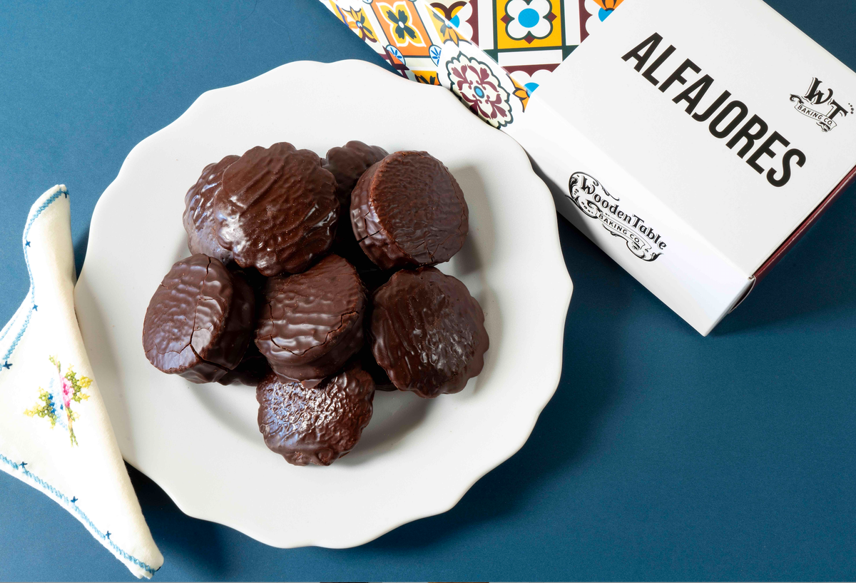Dessert For Party:  Artisanal Alfajores & Tea Cookies
