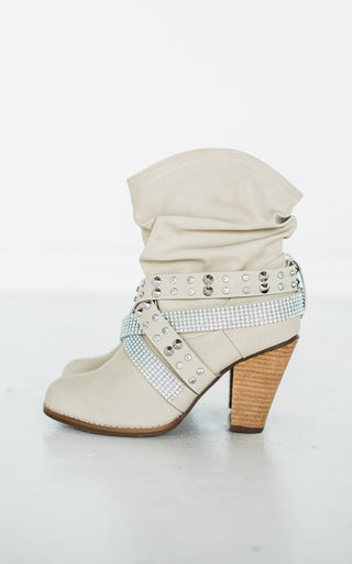 Short Change Booties in Cream - By Baano
