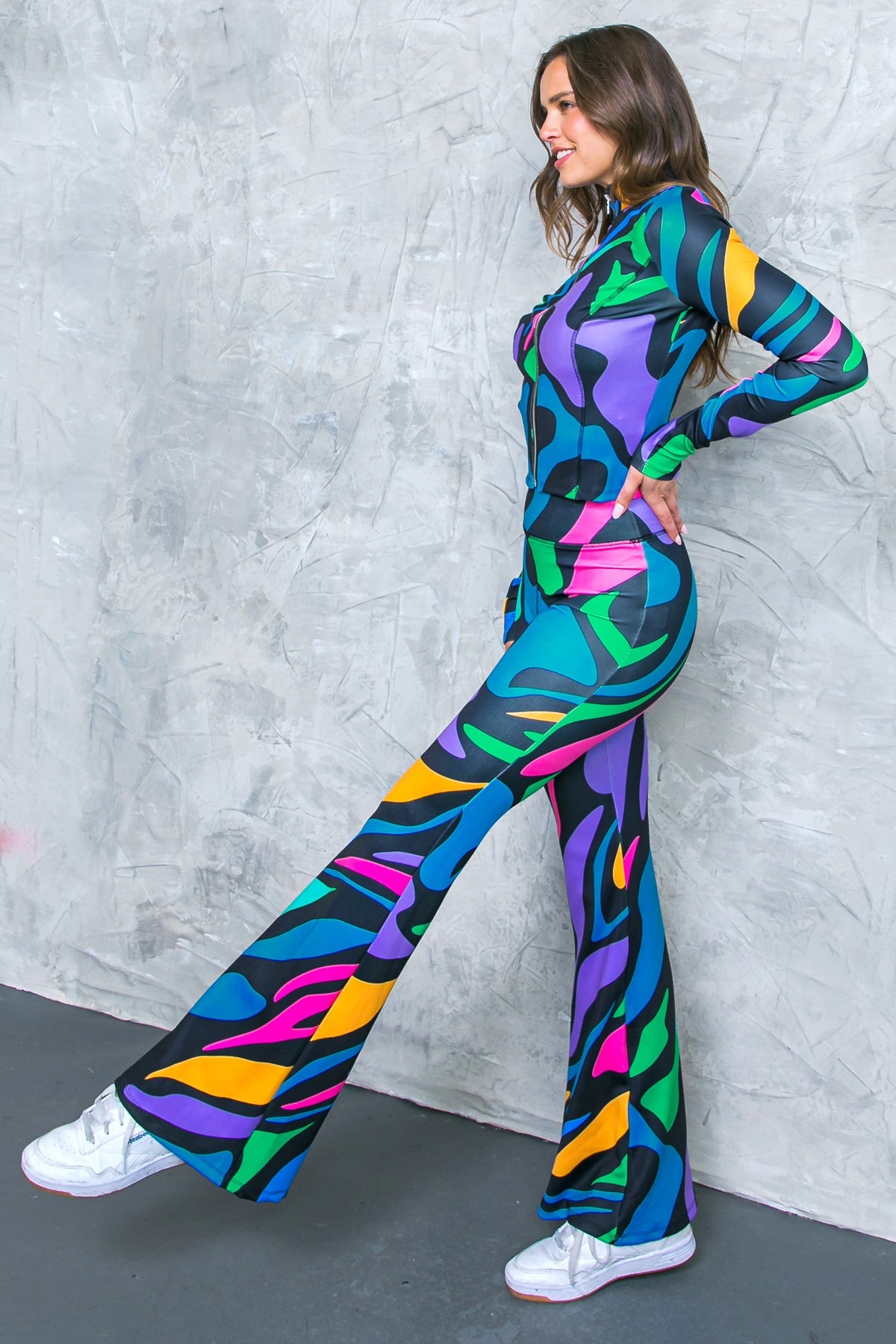 SAYING HELLO SCUBA TRACKSUIT - By Baano