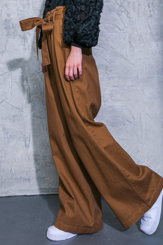 THRIVING WEEKEND TWILL PANTS - By Baano