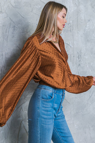 REGAL ROMANCE WOVEN TOP - By Baano