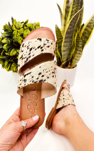 Spirited Sandals in Black and White Naughty Monkey