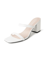 Stormi | White J.Adams