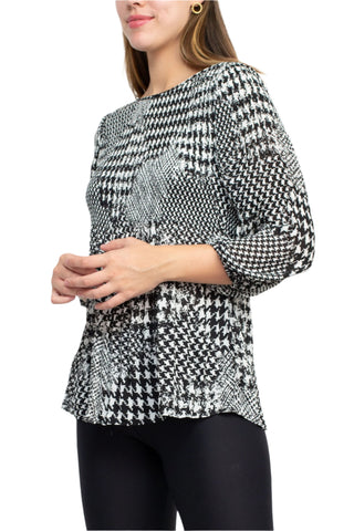 Floral + Ivy Boat Neck 3/4 Elastic Sleeve Smock Pleat Release Blouse - By Baano