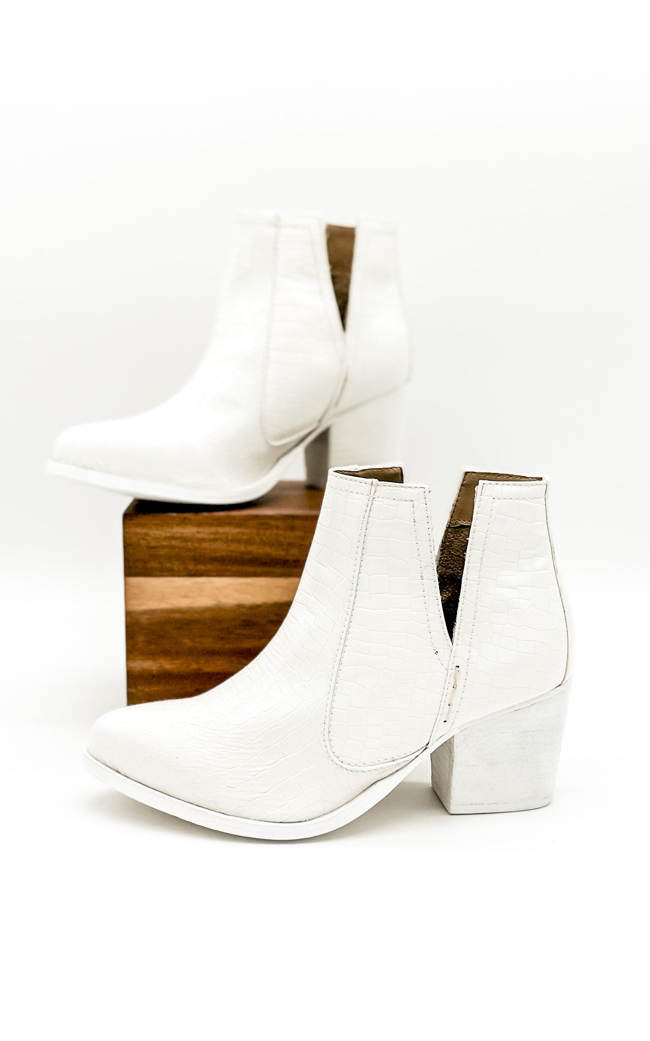 Tarim Booties in White Croc Naughty Monkey