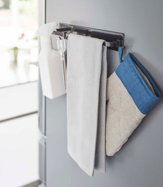 Magnetic Kitchen Towel Hanger - Steel - By Baano