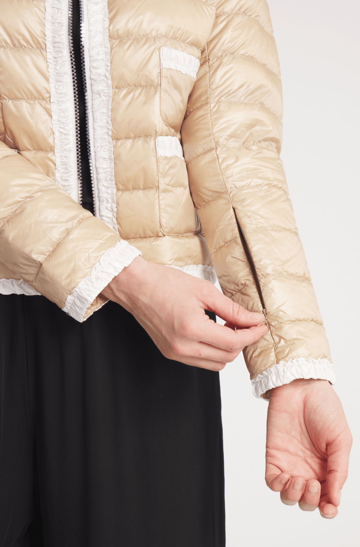 The Buckingham | Down Jacket | Camel