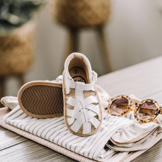 The Closed Toe Sandal - Glamourous Grace