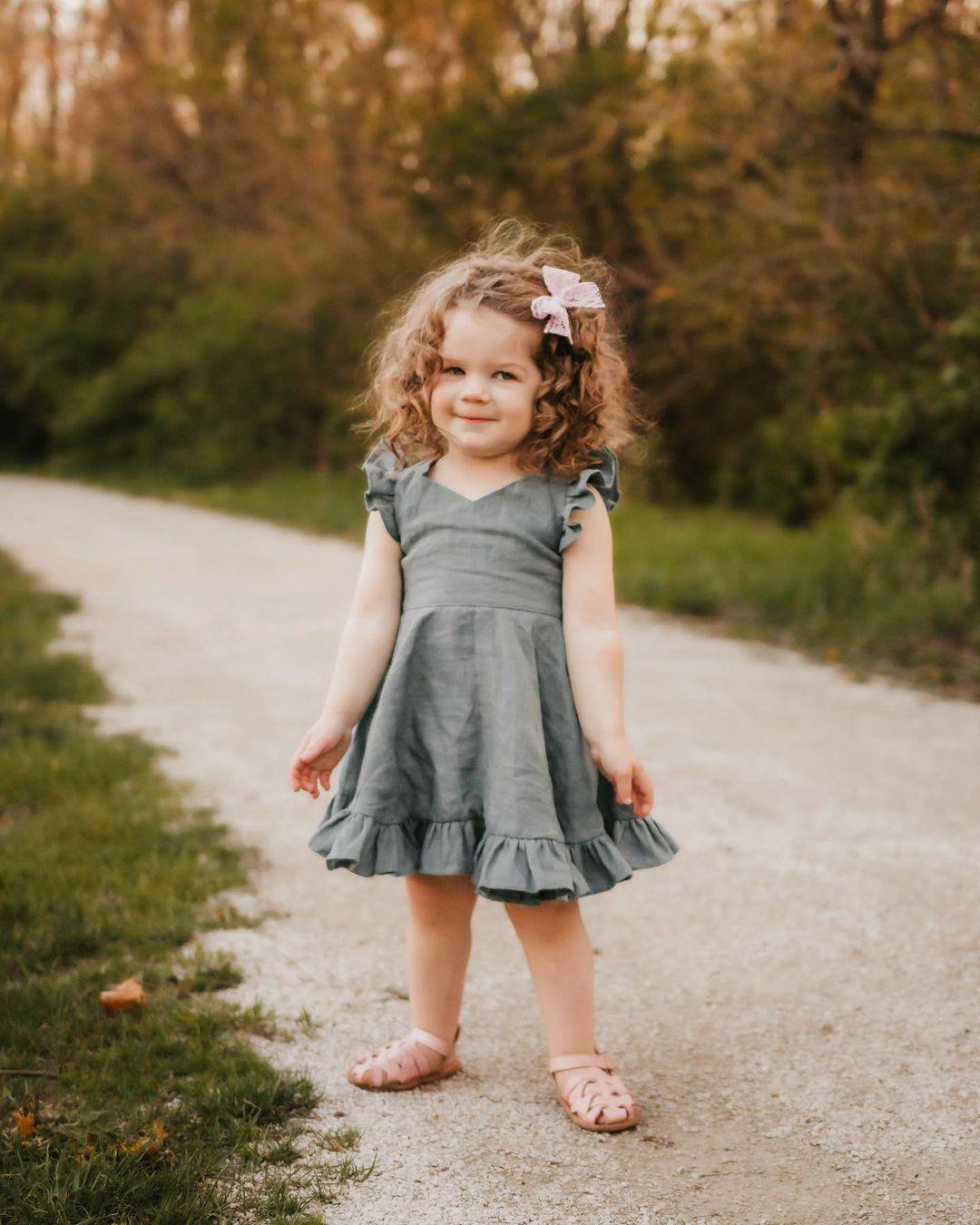 The Ella Sandal - Glamourous Grace