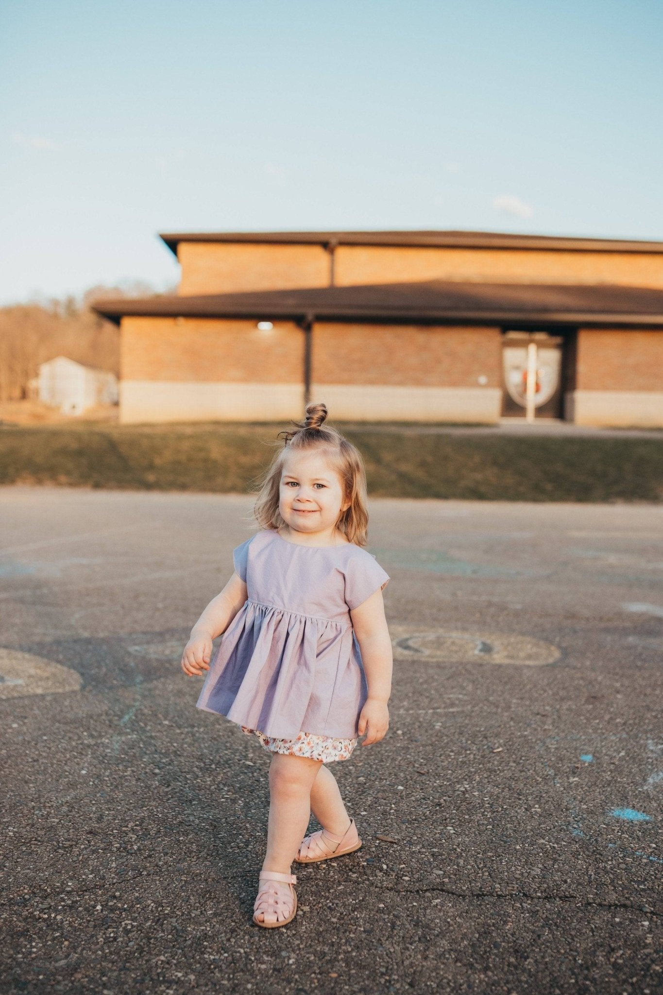 The Ella Sandal - Glamourous Grace