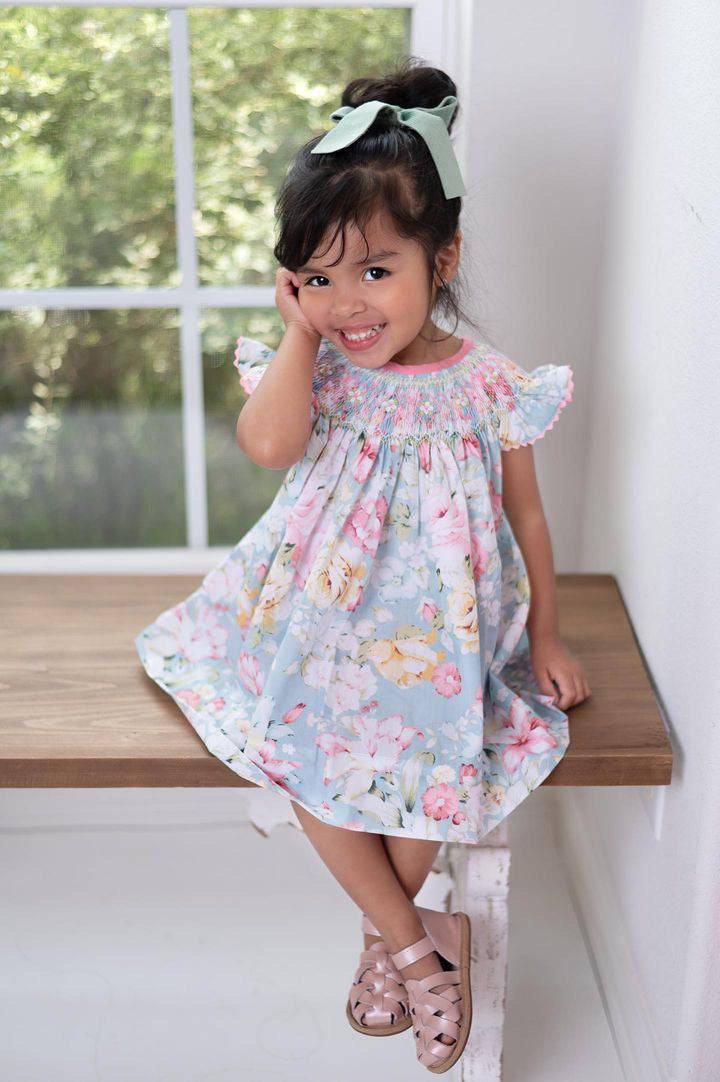 The Ella Sandal - Glamourous Grace