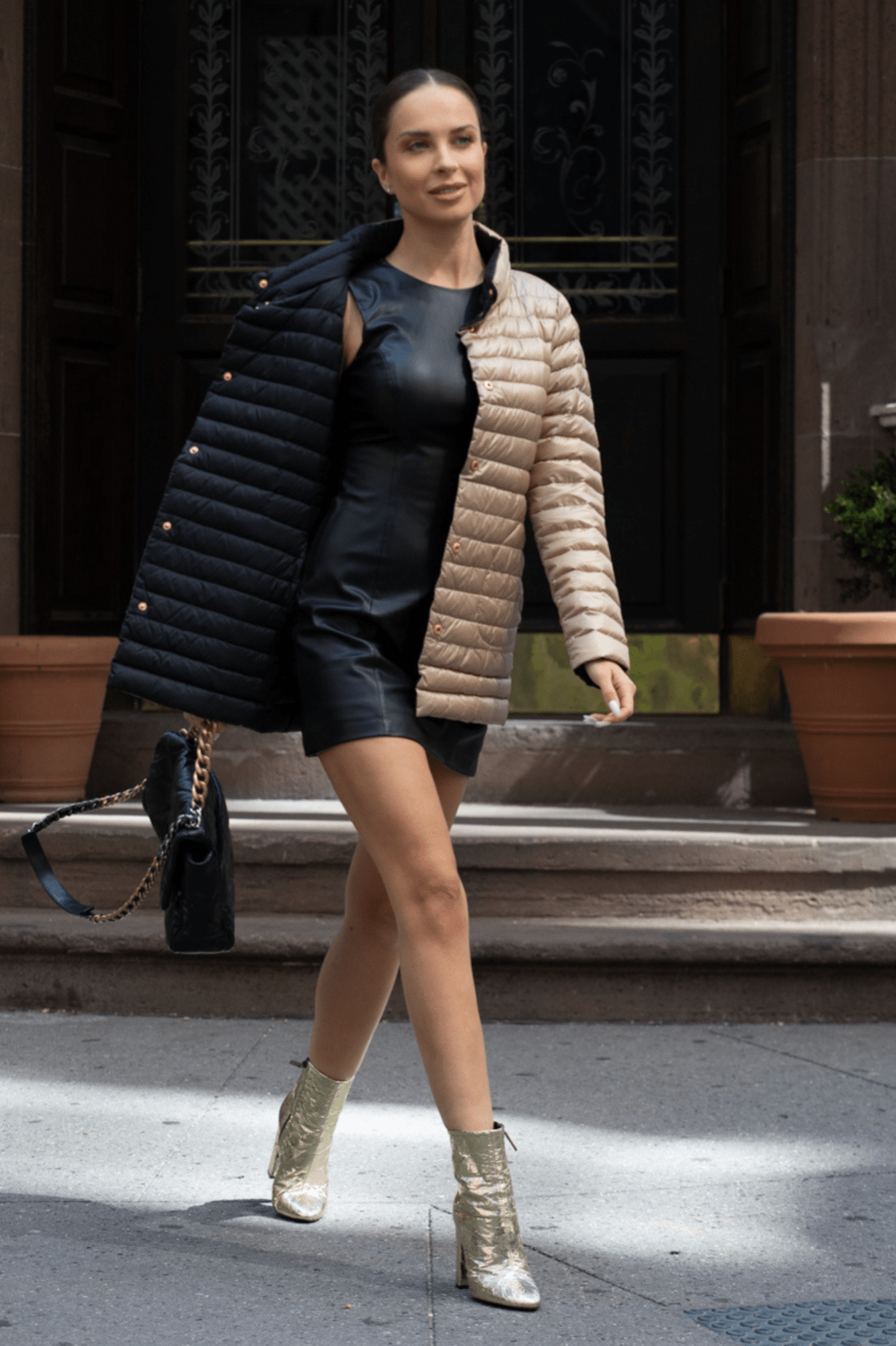 The Knightsbridge | Lightweight 2 in 1 Reversible Down Coat | Matte Black / Taupe