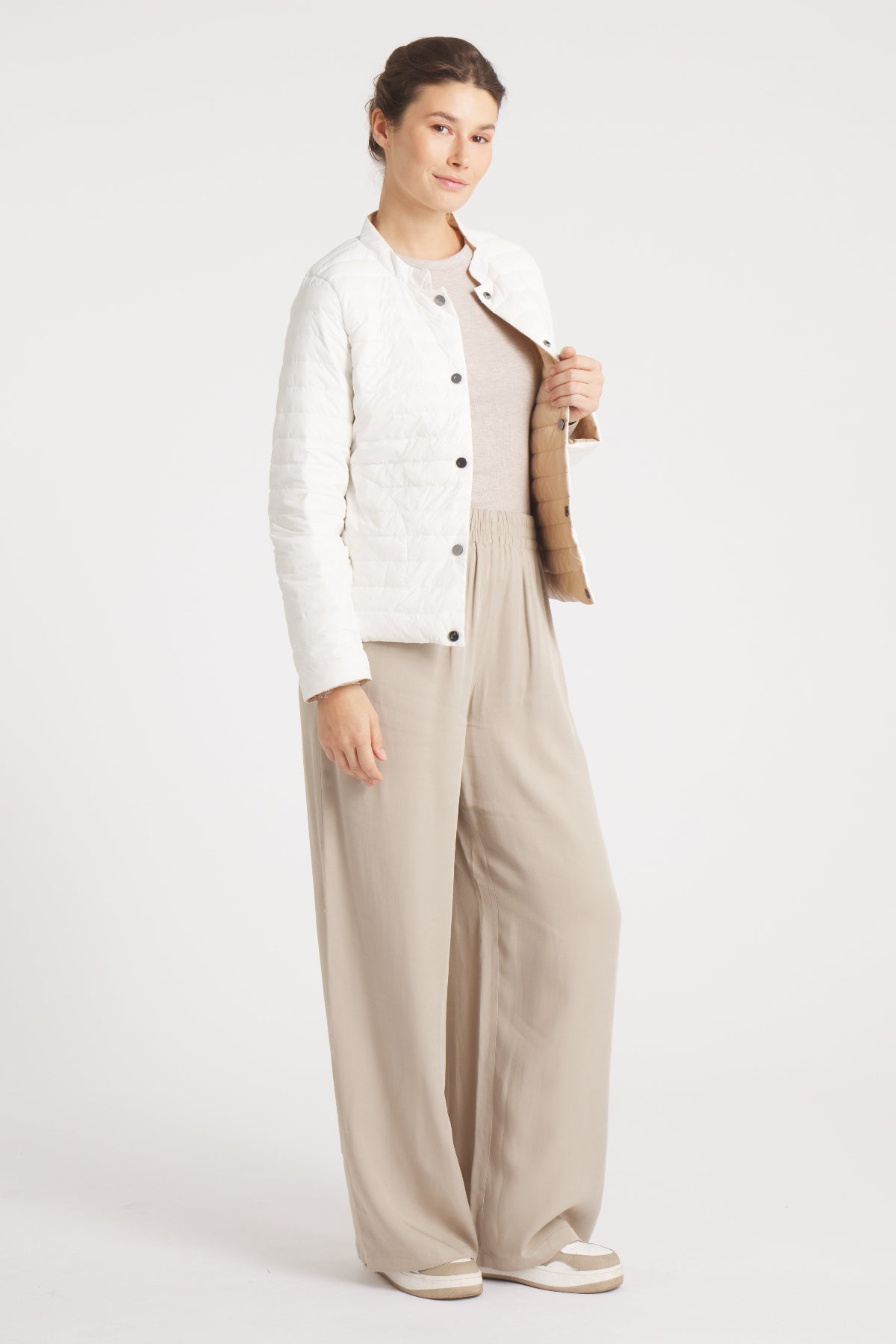 The Leicester in Matte | 2 in 1 Reversible Down Jacket | Camel / Ivory