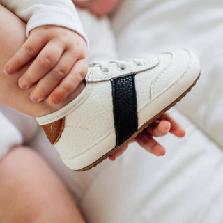 The Love Bug Sneaker - By Baano