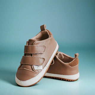 The Low Top - Glamourous Grace