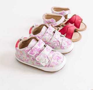 The Low Top - Glamourous Grace