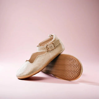 The Olivia - Glamourous Grace