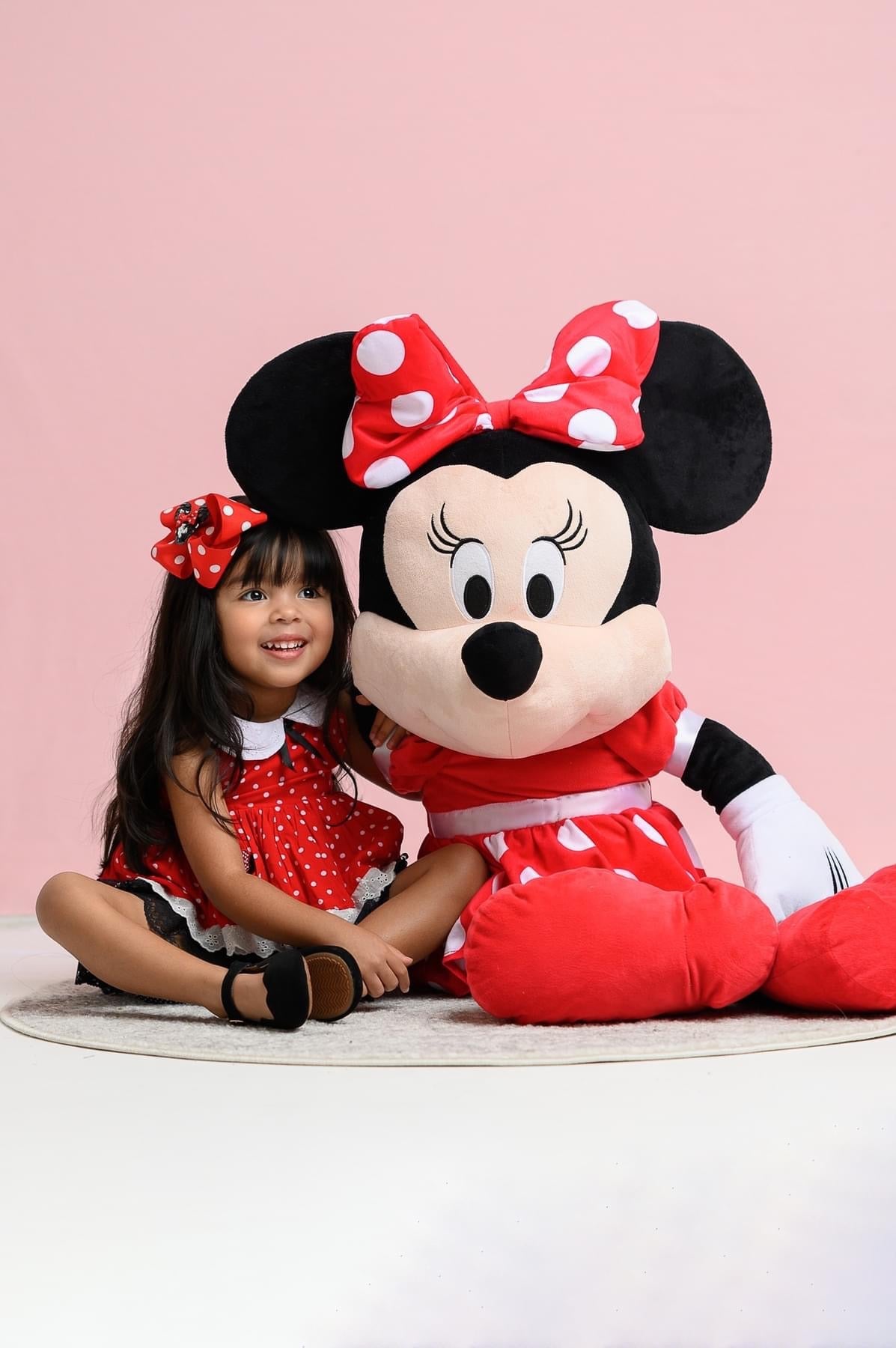 The Olivia - Glamourous Grace