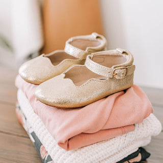 The Olivia - Glamourous Grace