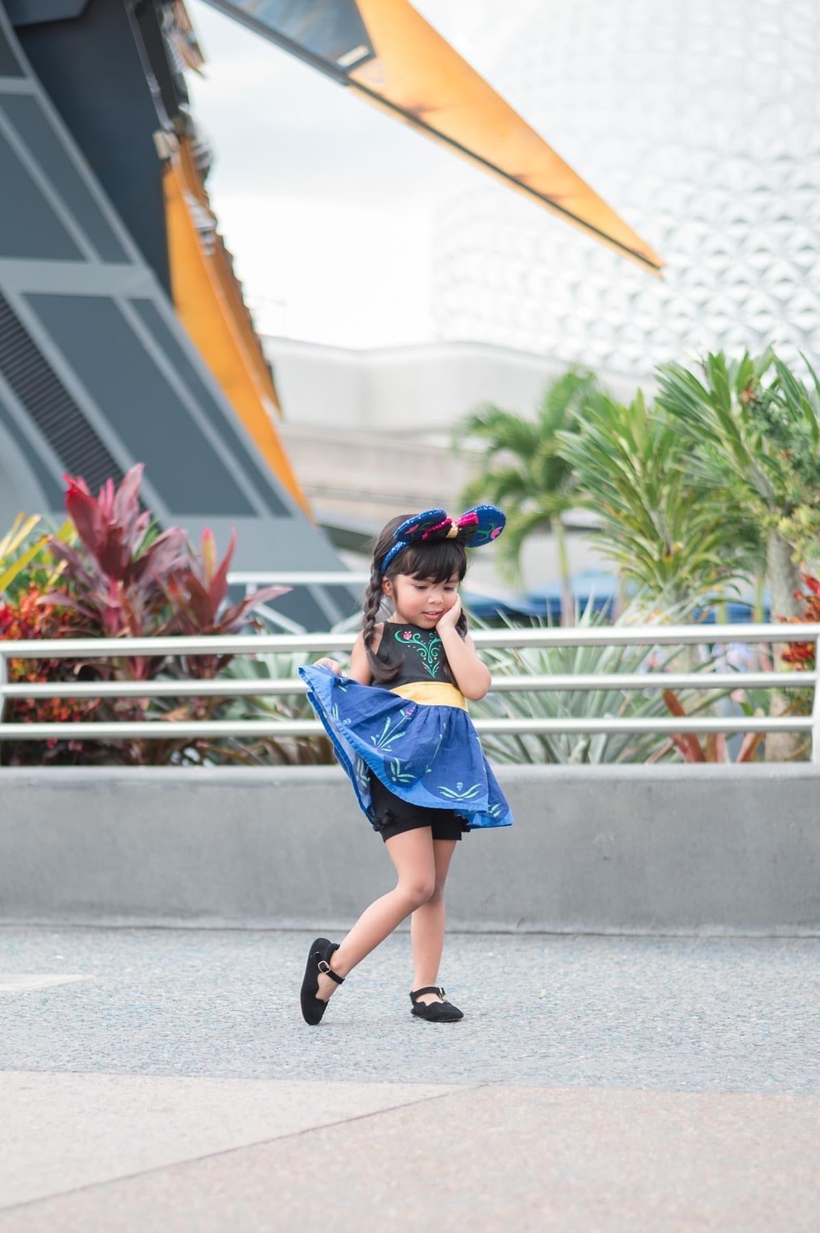 The Olivia - Glamourous Grace