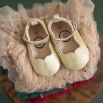 The Olivia - Glamourous Grace