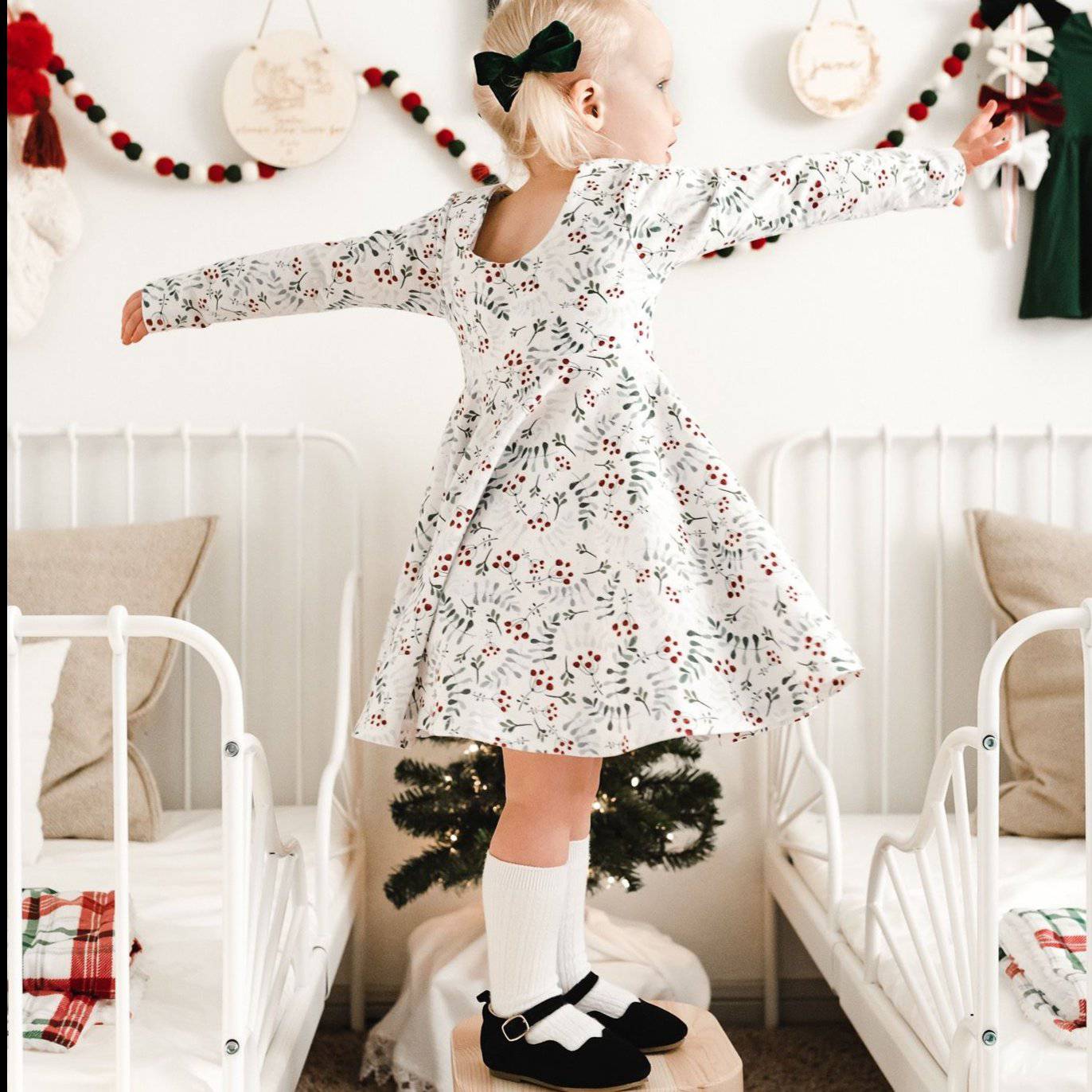 The Olivia - Glamourous Grace