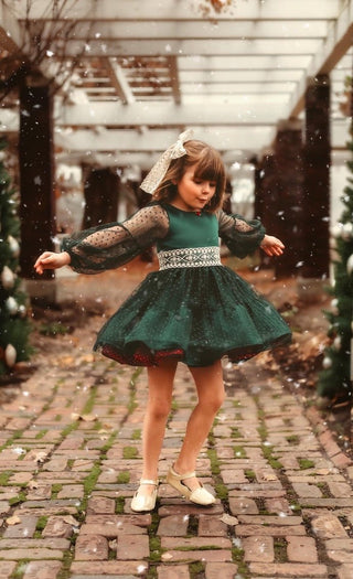 The Olivia - Glamourous Grace